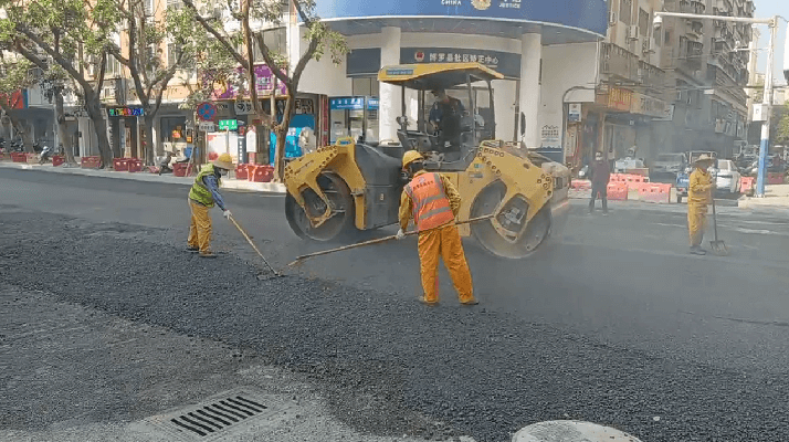 惠州市政沥青路面施工摊铺